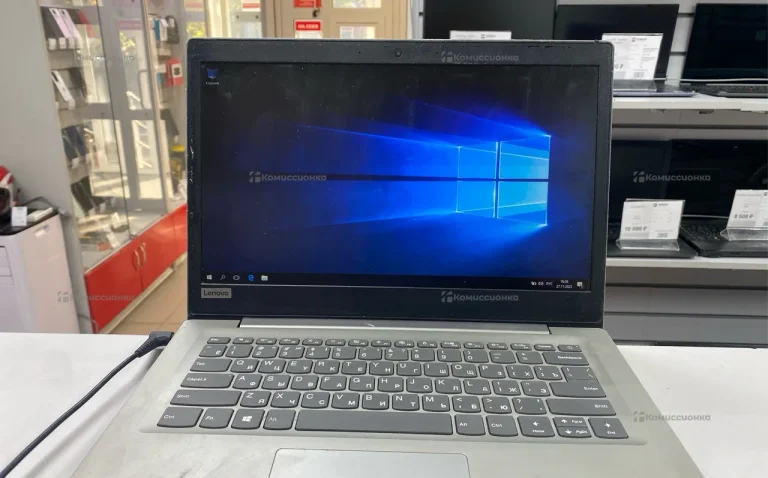 Ноутбук  Lenovo