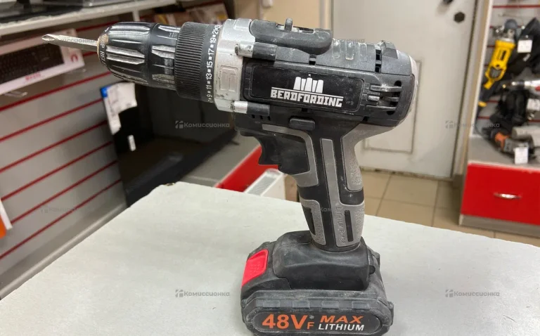 Аккумуляторная дрель-шуруповерт BERDFORDING