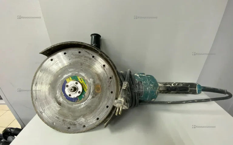 УШМ makita GA9050