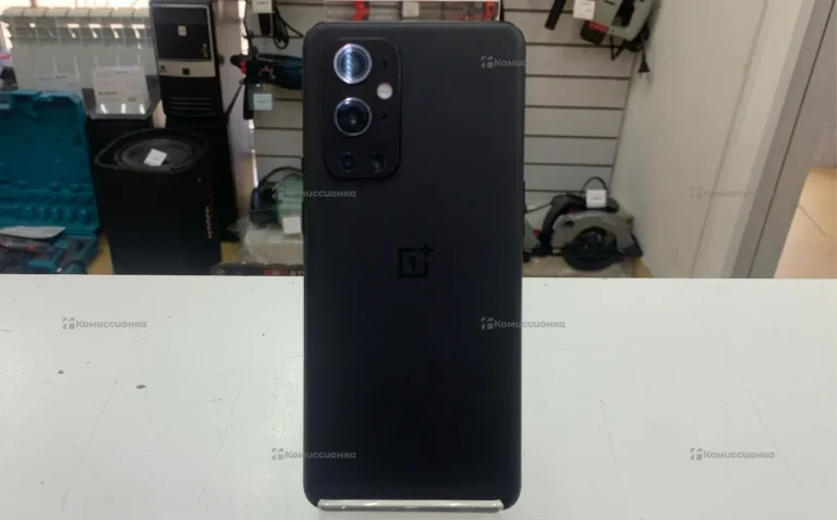 OnePlus 9 Pro 8/256 ГБ