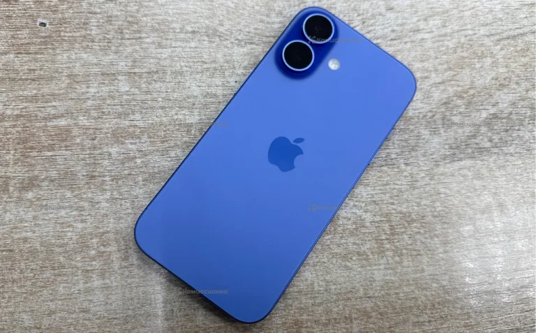 Apple iPhone 16 8/128 ГБ