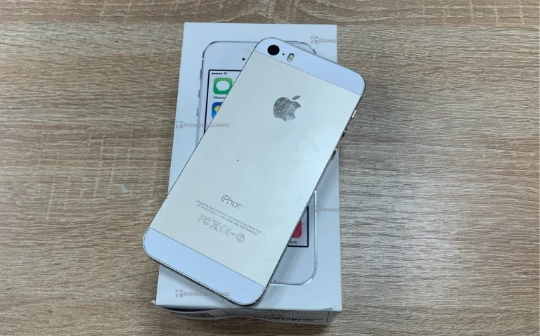 Apple iPhone 5s 1/16 ГБ