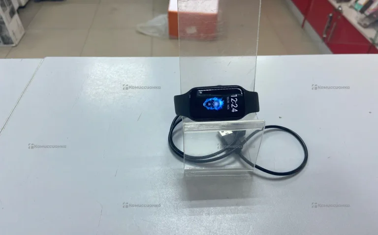 Часы  xiaomi redmi smart band 2