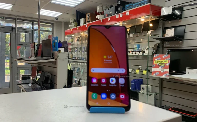 Samsung Galaxy A20s 3/32 ГБ