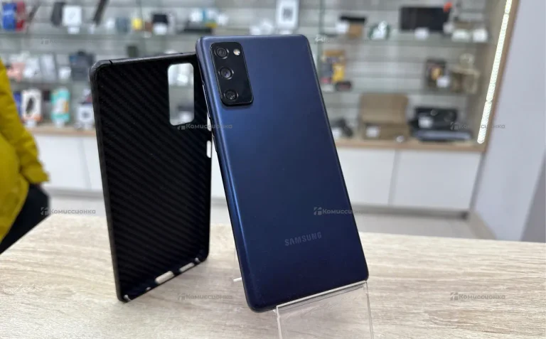 Samsung Galaxy S20 FE 6/128 ГБ