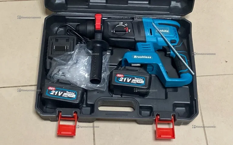 перфоратор аккумуляторный Makita (реп)