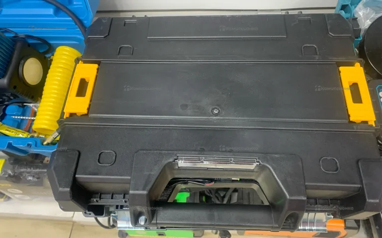 лазерный уровень Dewalt 3d