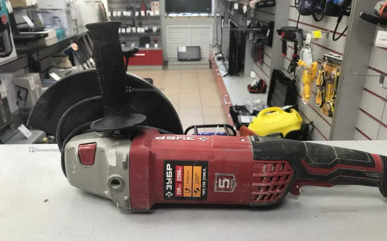 УШМ ЗУБР 230/2205П