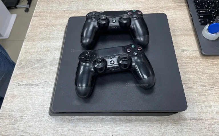 Приставка ps4 slim. PS4 Slim 1Tb