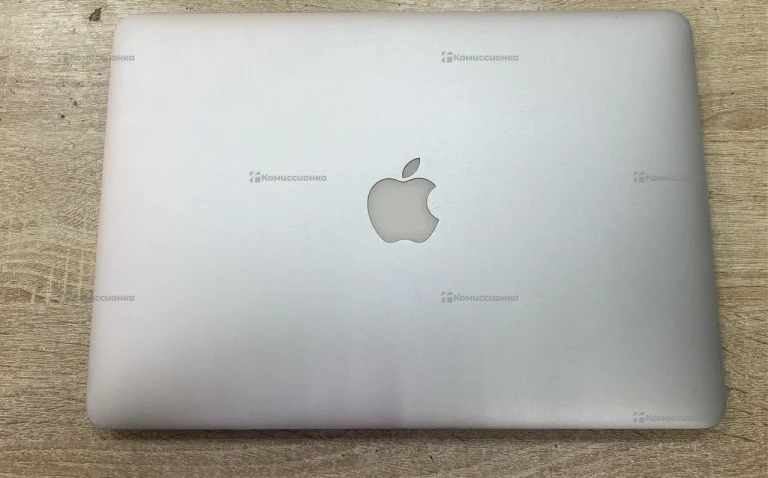 Ноутбук Apple MacBook 13 (2013) 256Gb