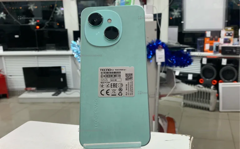 Tecno Spark Go 1 3/64 ГБ