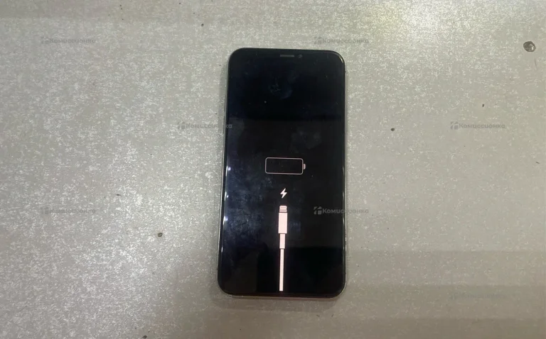 Apple iPhone XS 4/64 ГБ