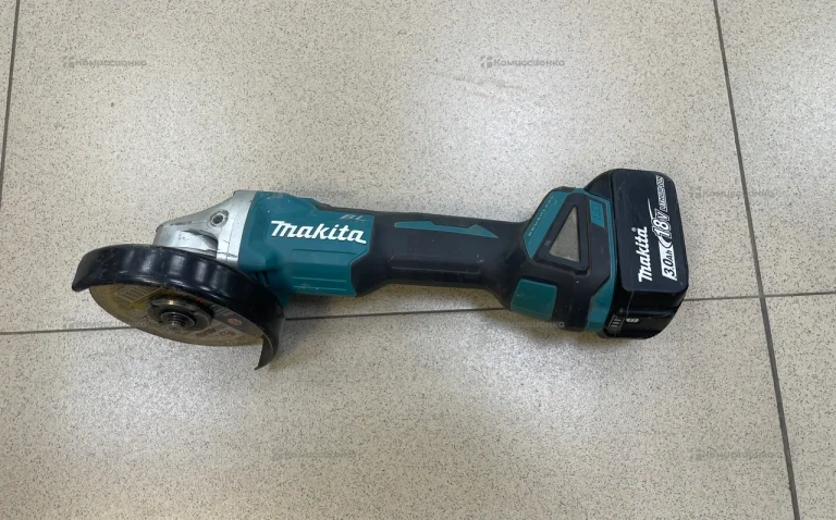 Аккумуляторная УШМ Makita DGA504
