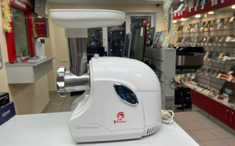 Электромясорубка Василиса М5-250