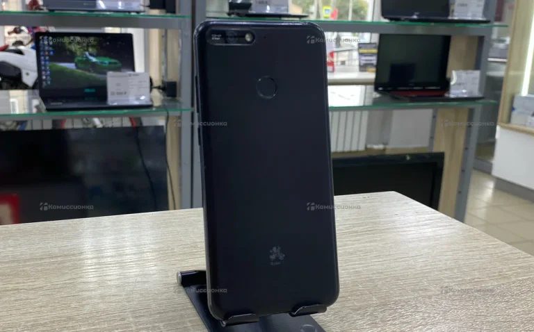 Huawei Y6 Prime (2018) 2/16 ГБ