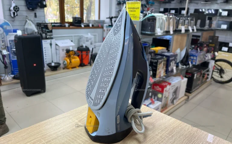 Утюг Philips Azur GC4556