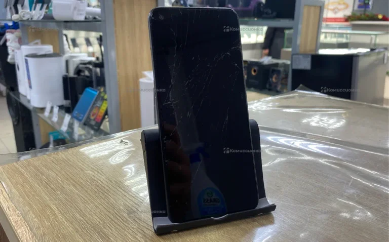 Realme 8i 4/128 ГБ