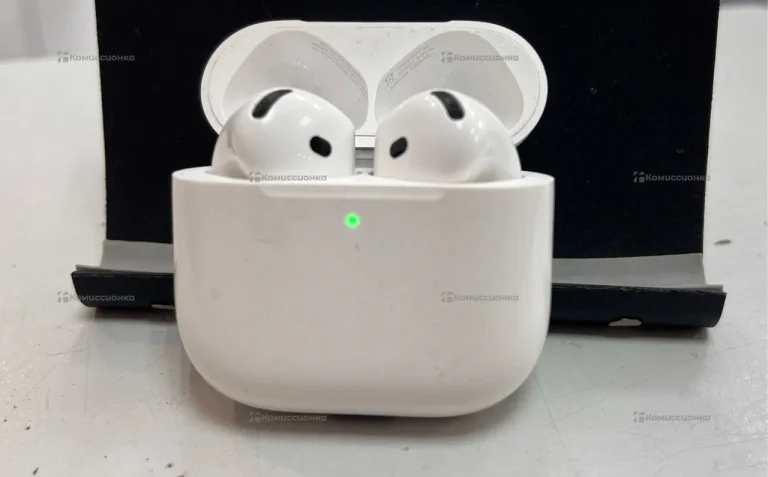 Наушники  AirPods 4