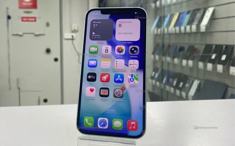 Apple iPhone 12 4/128 ГБ