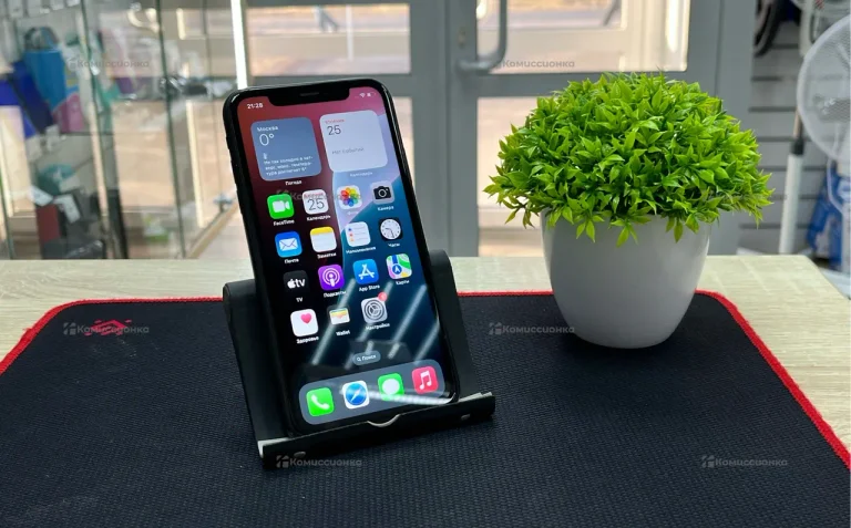 Apple iPhone XR 3/64 ГБ