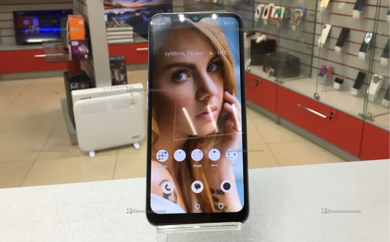 Realme C3 3/32 ГБ