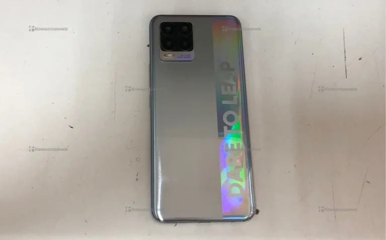 Realme 8 6/128 ГБ