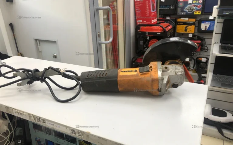 Угловая шлифмашина ВИХРЬ УШМ-125/800