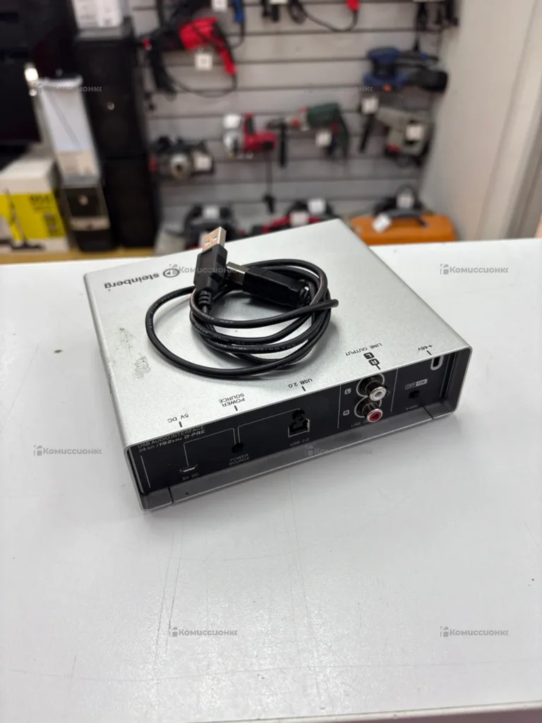 Звуковая карта Steinberg UR12