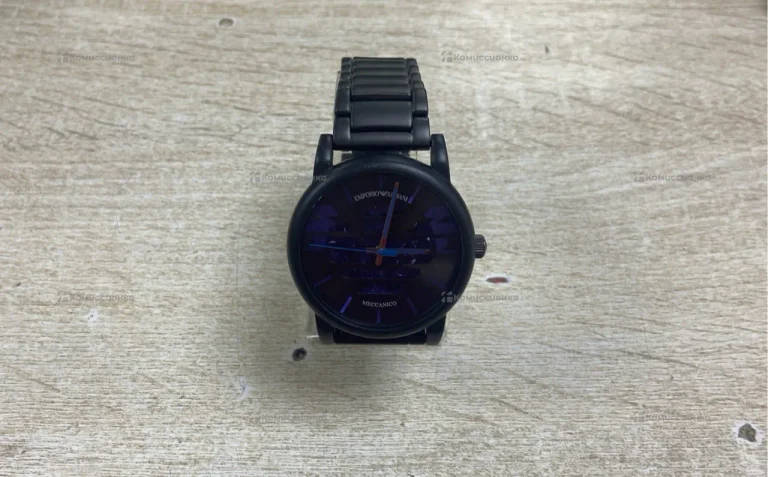 Часы  Armani AR60023