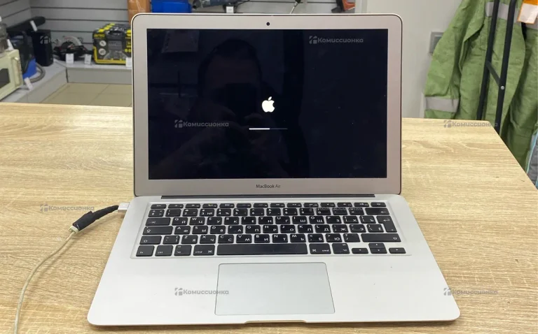 Ноутбук MacBook Air 13 2017