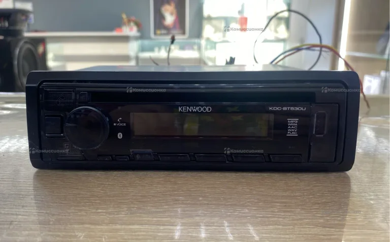 Автомагнитола  KENWOOD KDC-BT530U