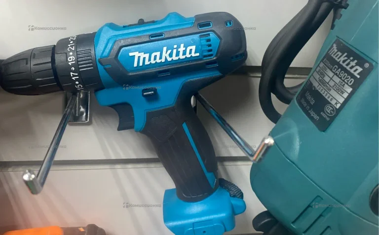 Шуруповерт реплика Makita