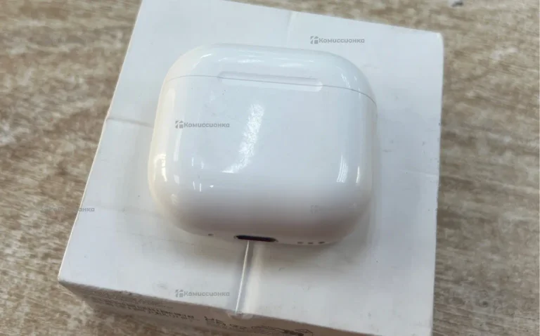 Наушники  AirPods 4 ANC