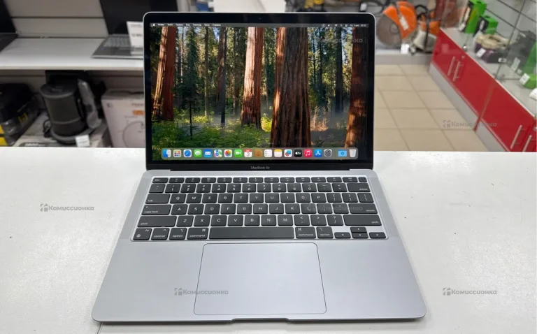 Ноутбук Apple Macbook 13 i5