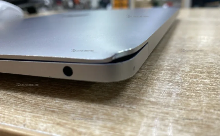 Ноутбук  MacBook Air 13 M1