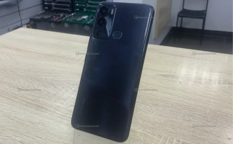 Infinix HOT 12i 4/64 ГБ