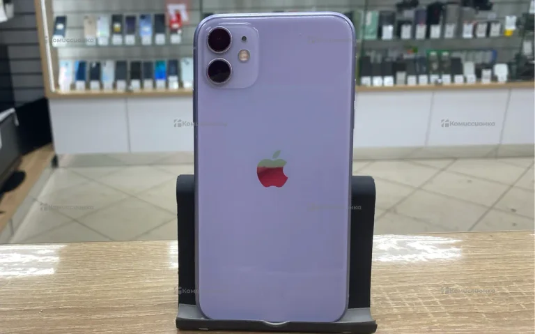 Apple iPhone 11 4/64 ГБ