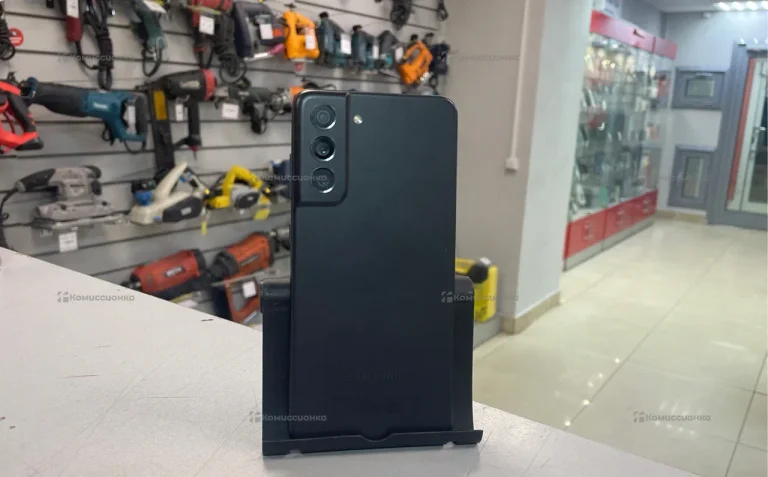 Samsung Galaxy S21 FE 6/128 ГБ