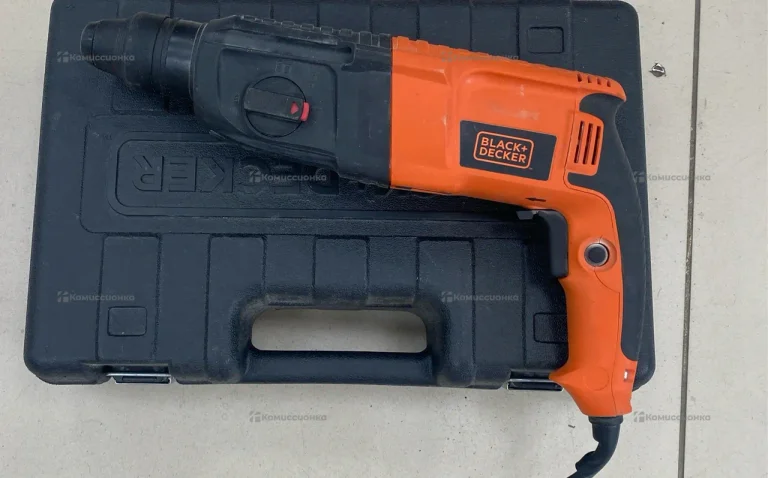 перфоратор black+decker BDHR26KR-Ru