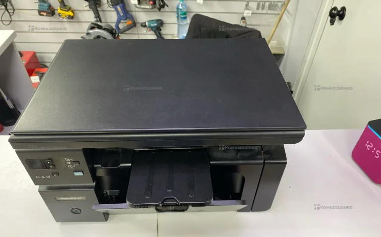 HP) Лазерный принтер МФУ LaserJet M1132 MFP