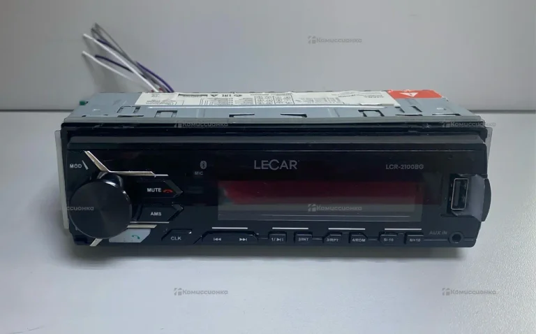 Автомагнитола  Lecar LCR2100BG