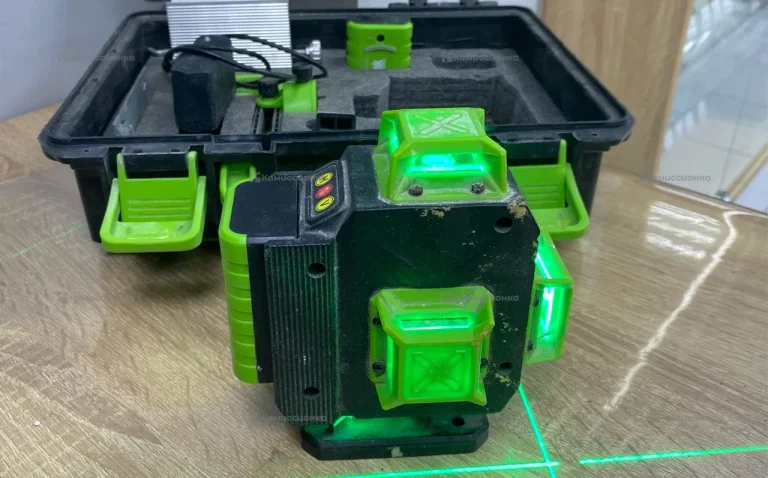 лазерный уровень 4D