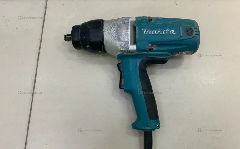 Гайковерт makita TW0350
