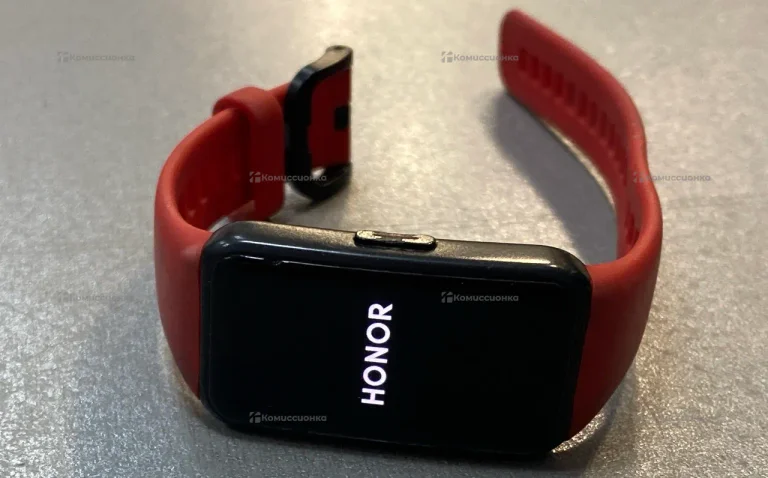 Часы  фитнес Honor Band 6