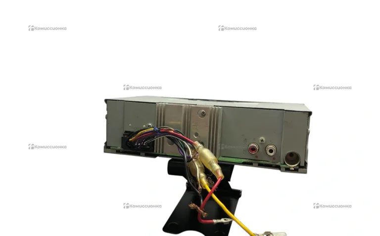 Автомагнитола  KENWOOD KMM-105RY