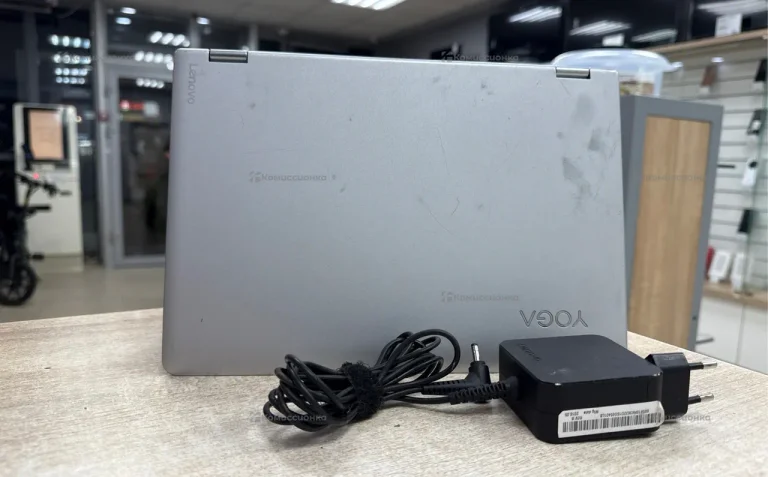 Ноутбук Lenovo Yoga 710