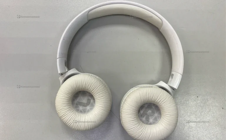 Наушники  JBL