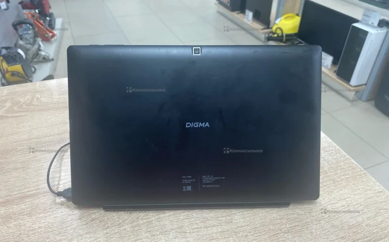 Планшет Digma EVE 1496E 8/256 с клавиатурой