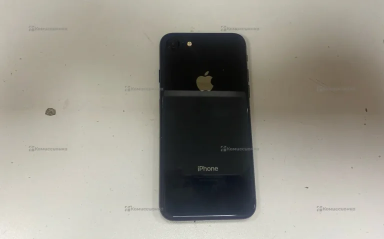 Apple iPhone 8 2/64 ГБ