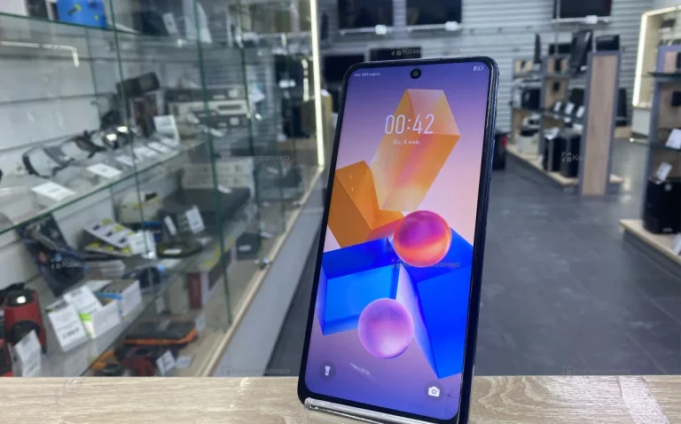 Infinix Hot 40 8/128 ГБ